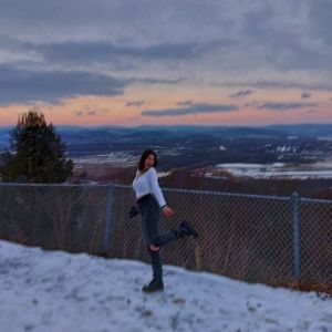 Meet your Posher, Lydia